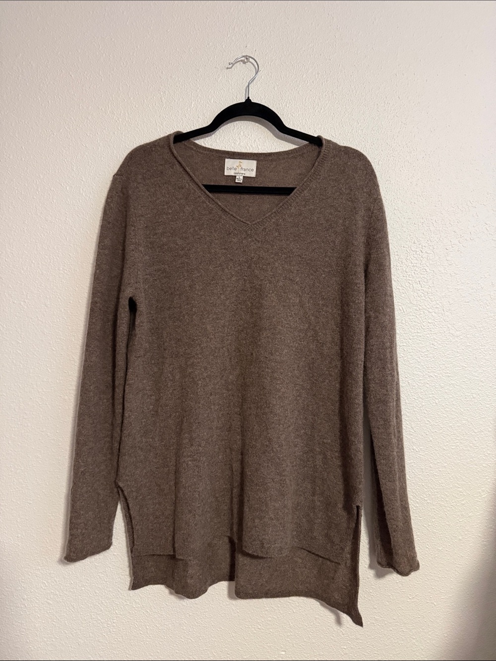 Belle France V-Neck Cashmere Brown Long Sleeve